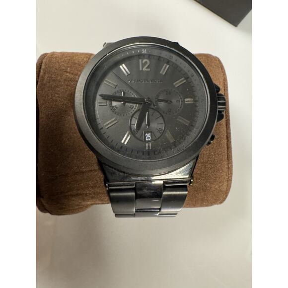 Michael Kors Quartz Chronograph MK8152 Wrist Watch for Men - Picture 5 of 8